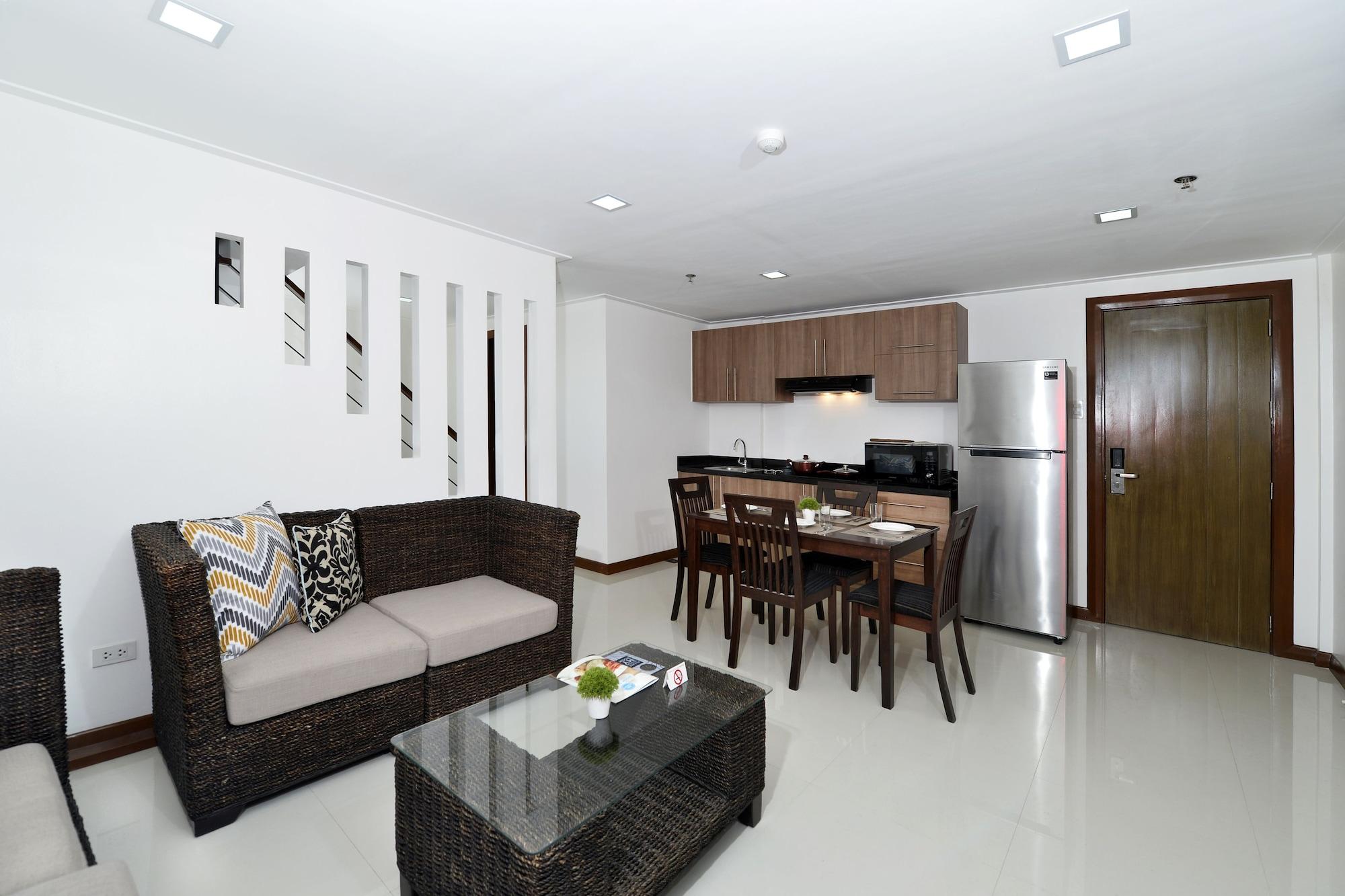 St Mark Hotel Cebu Екстер'єр фото