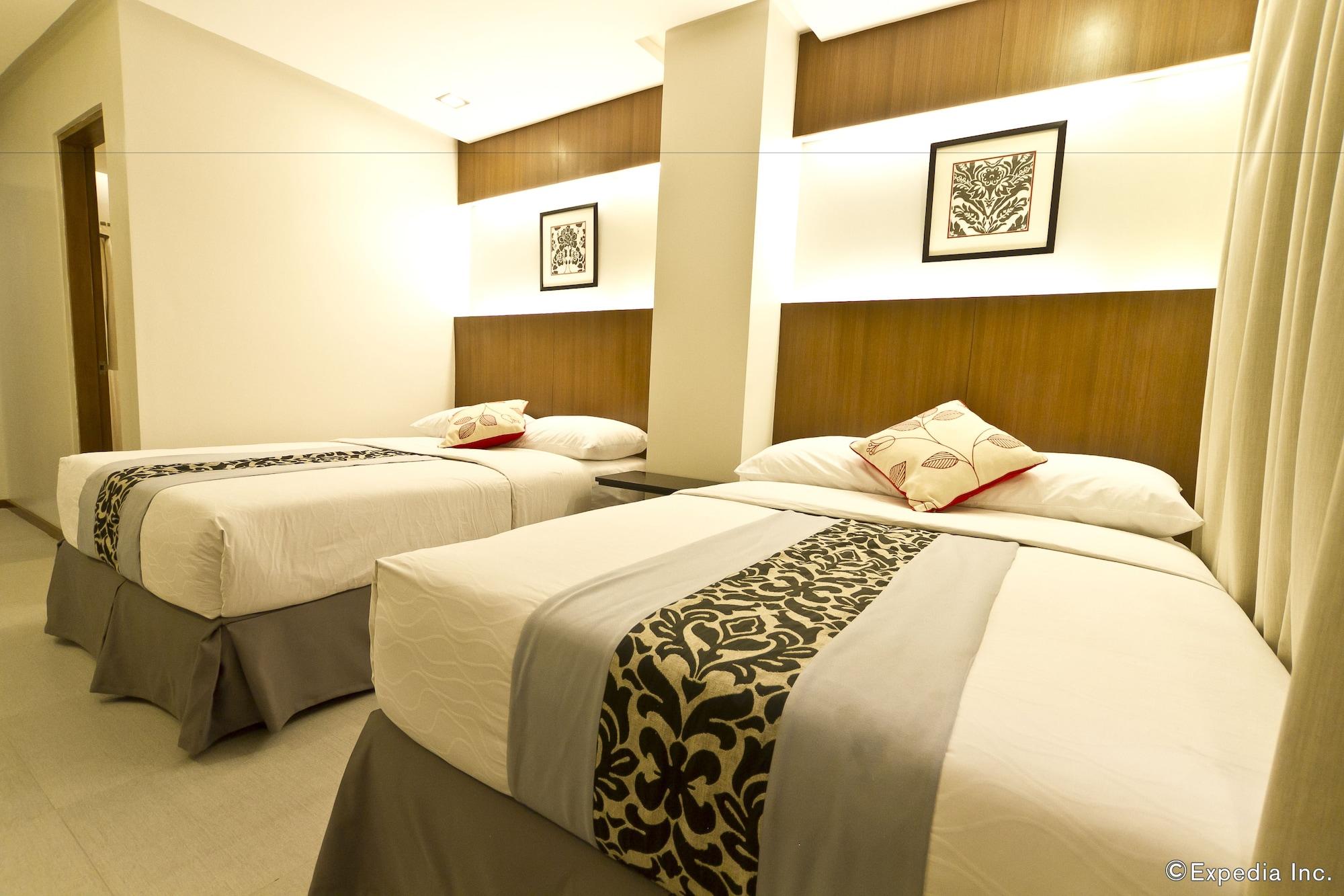 St Mark Hotel Cebu Екстер'єр фото