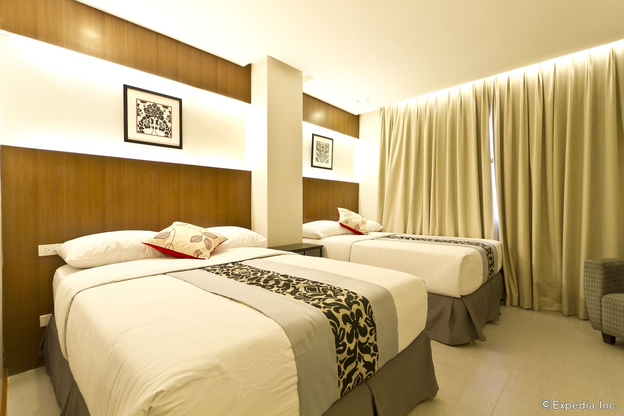 St Mark Hotel Cebu Екстер'єр фото