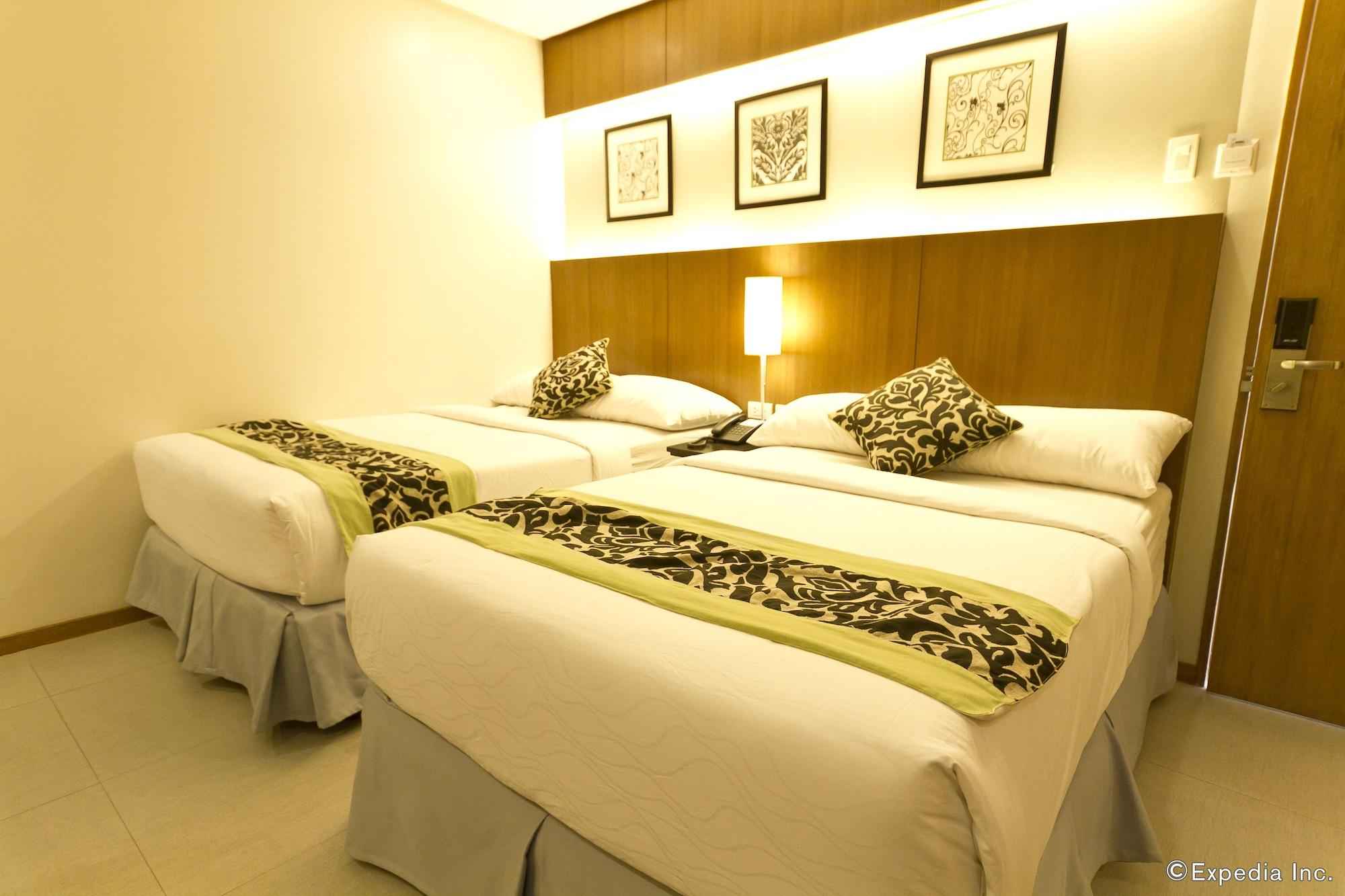St Mark Hotel Cebu Екстер'єр фото