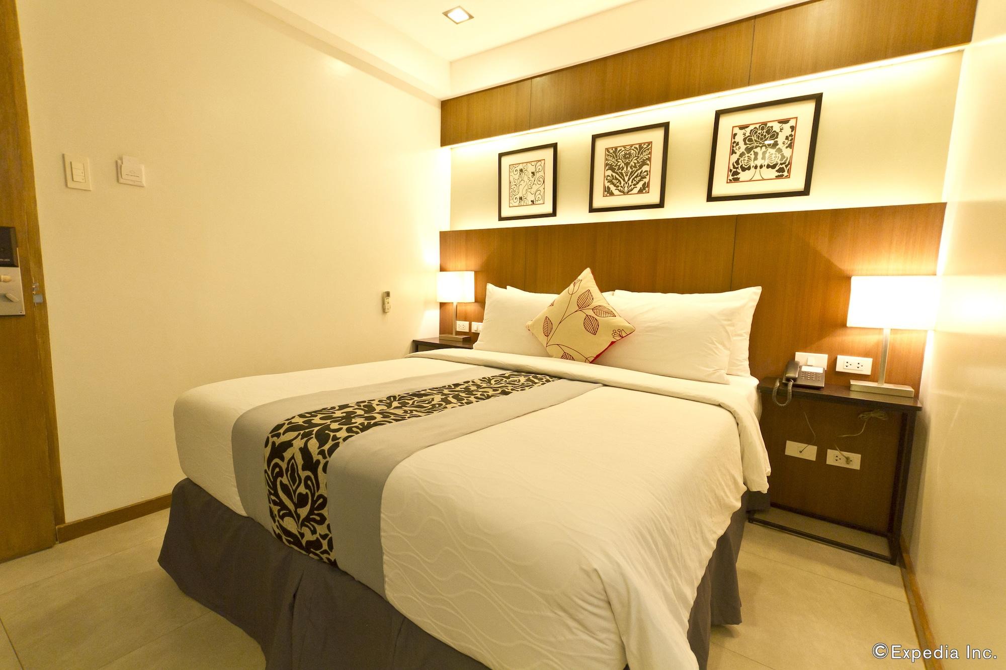 St Mark Hotel Cebu Екстер'єр фото
