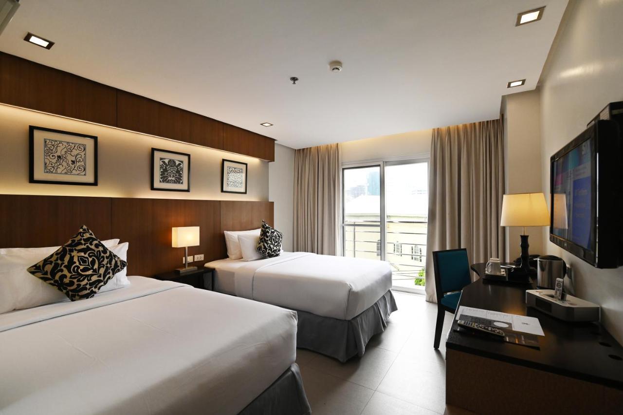 St Mark Hotel Cebu Екстер'єр фото
