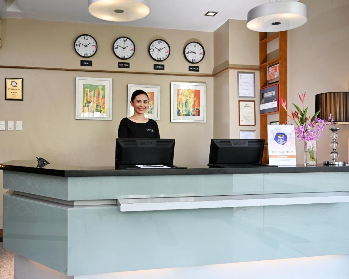 St Mark Hotel Cebu Екстер'єр фото