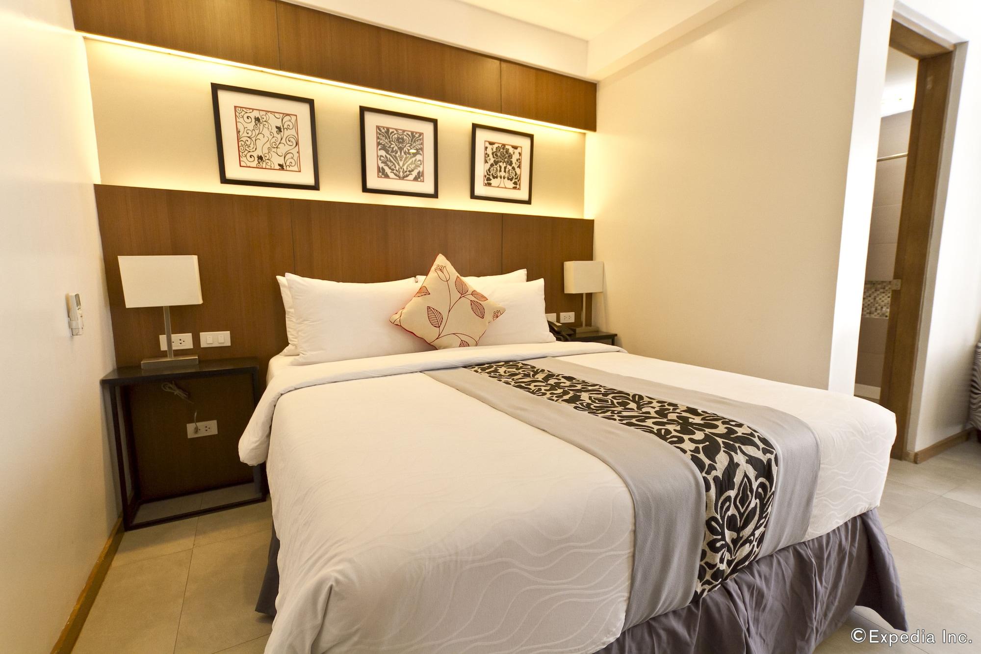 St Mark Hotel Cebu Екстер'єр фото